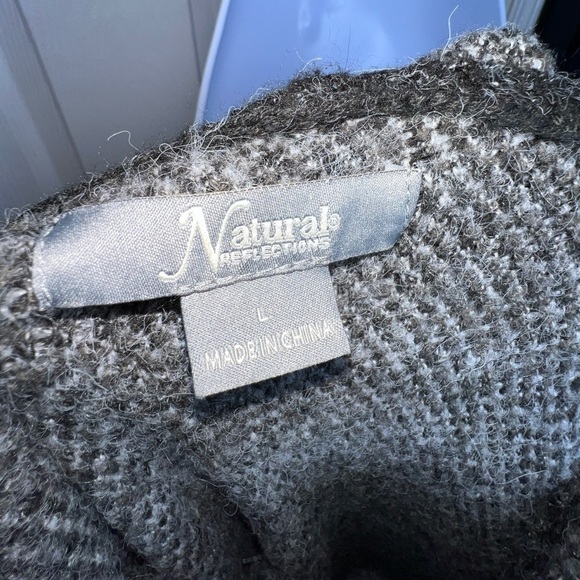 Natural Reflections Women’s Large Metro Gray Plaid Knit Sweater Hoodie Top L - Picture 6 of 12